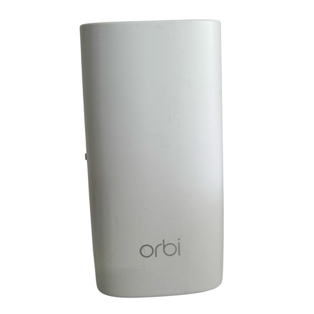 NETGEAR Orbi Wall Plug Satellite RBW30 Extender